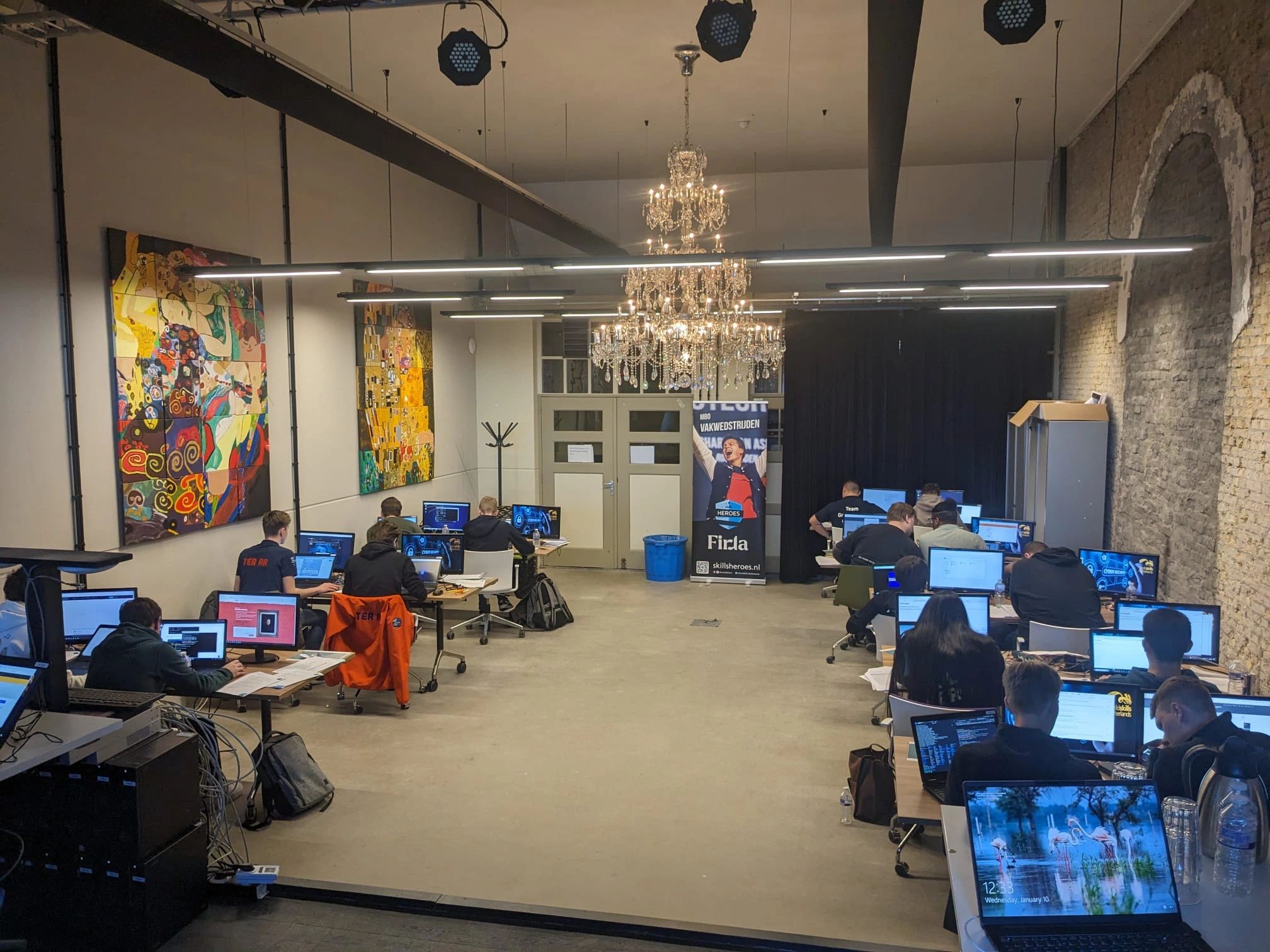 Failed to load image